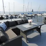 Úszó hotel Hausboot-lafe Flensburger Foerde *