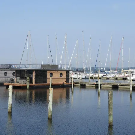 Hausboot-lafe Flensburger Foerde Botel Egernsund