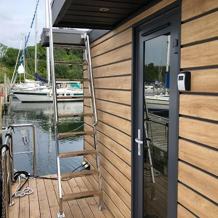 Hotel en barco Hausboot-lafe Flensburger Foerde Egernsund