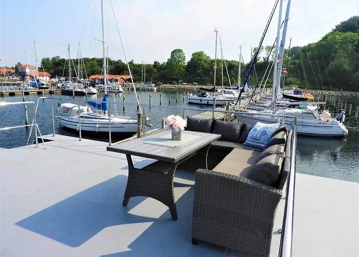 Hausboot-lafe Flensburger Foerde Botel *