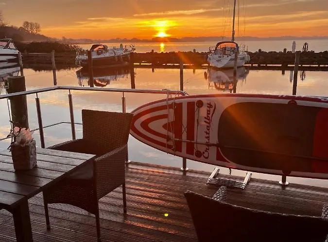 Hausboot-lafe Flensburger Foerde * Egernsund